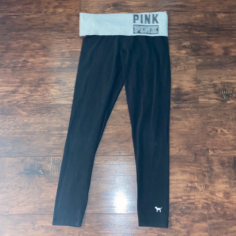 PINK YOGA. Victoria’s Secret Pink Leggings